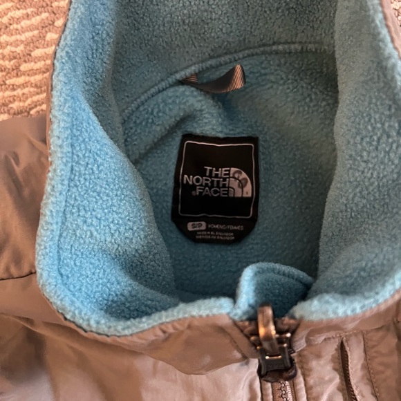Vintage The North Face Women’s Denali - light blue women’s size small - Picture 3 of 3